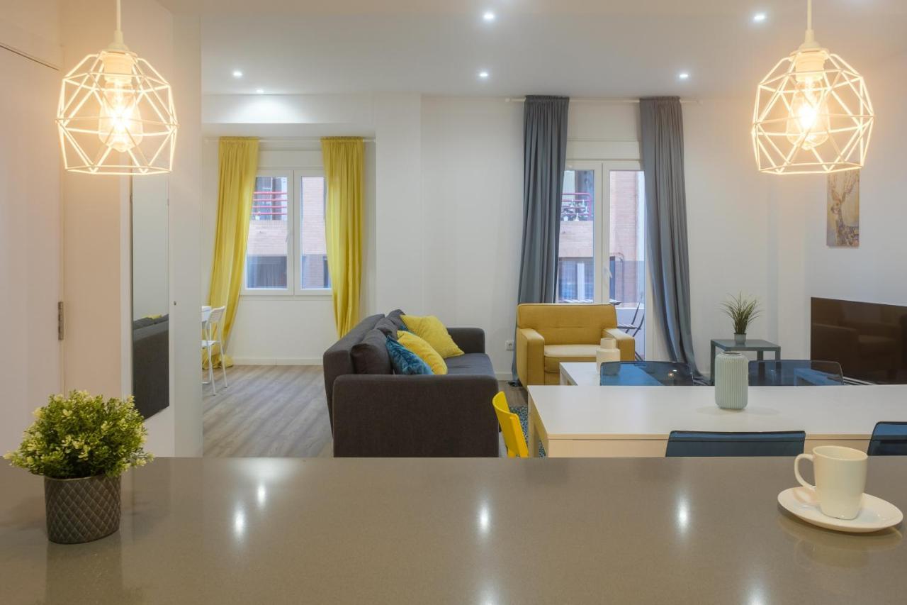 Bright, Brand New & Very Comfortable Apartment Valencia Eksteriør billede