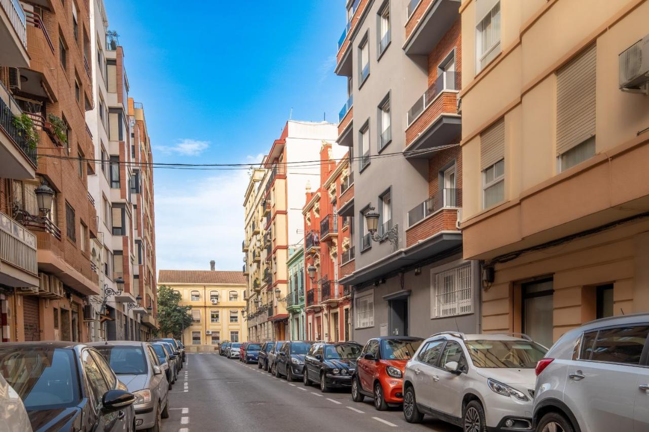 Bright, Brand New & Very Comfortable Apartment Valencia Eksteriør billede